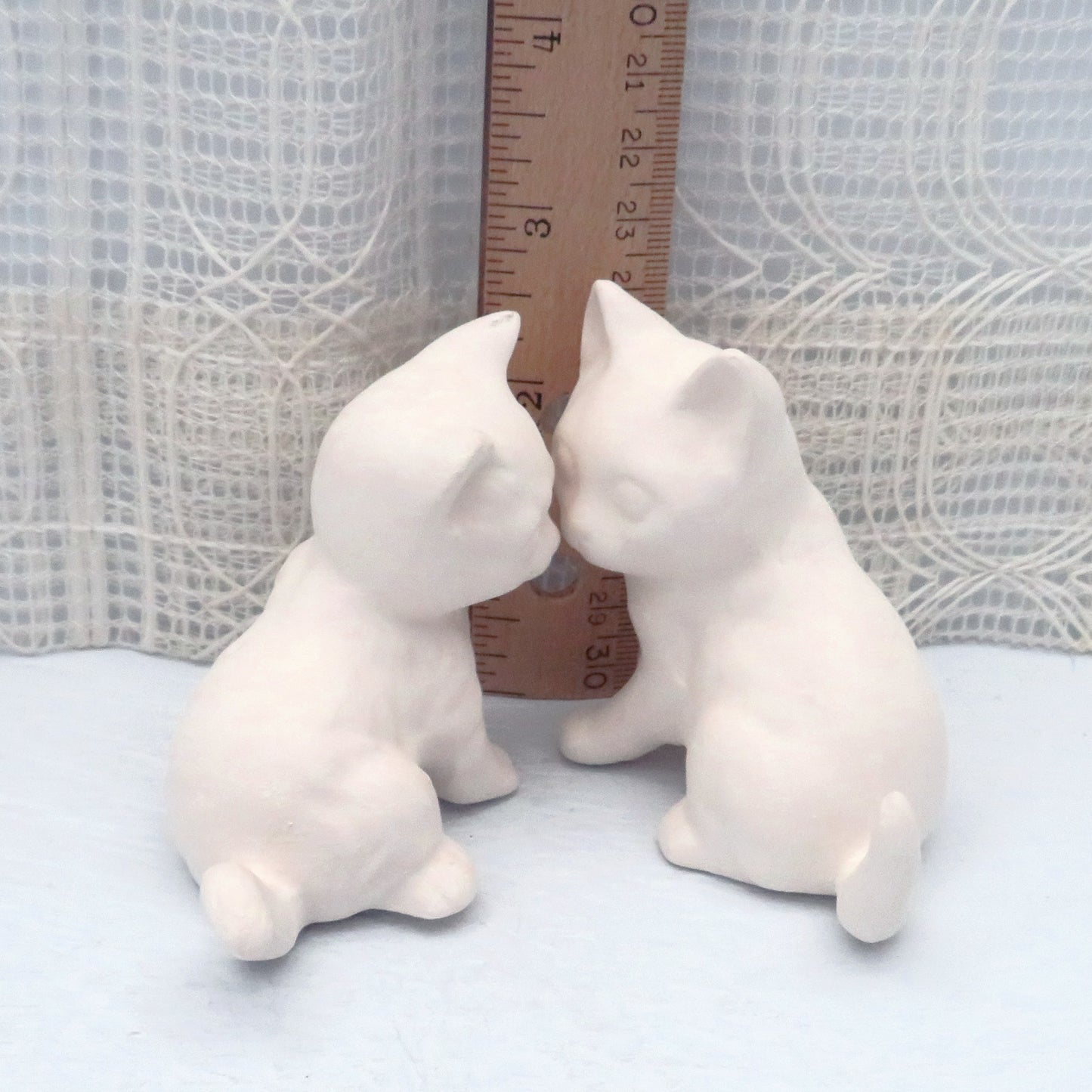 Handmade Ceramic Bisque Cat Figurines, Unpainted Ceramic Cat Statues Ceramic Cat Art Kit, Paintable Ceramics, Ready to Paint Ceramic Cat Figurines