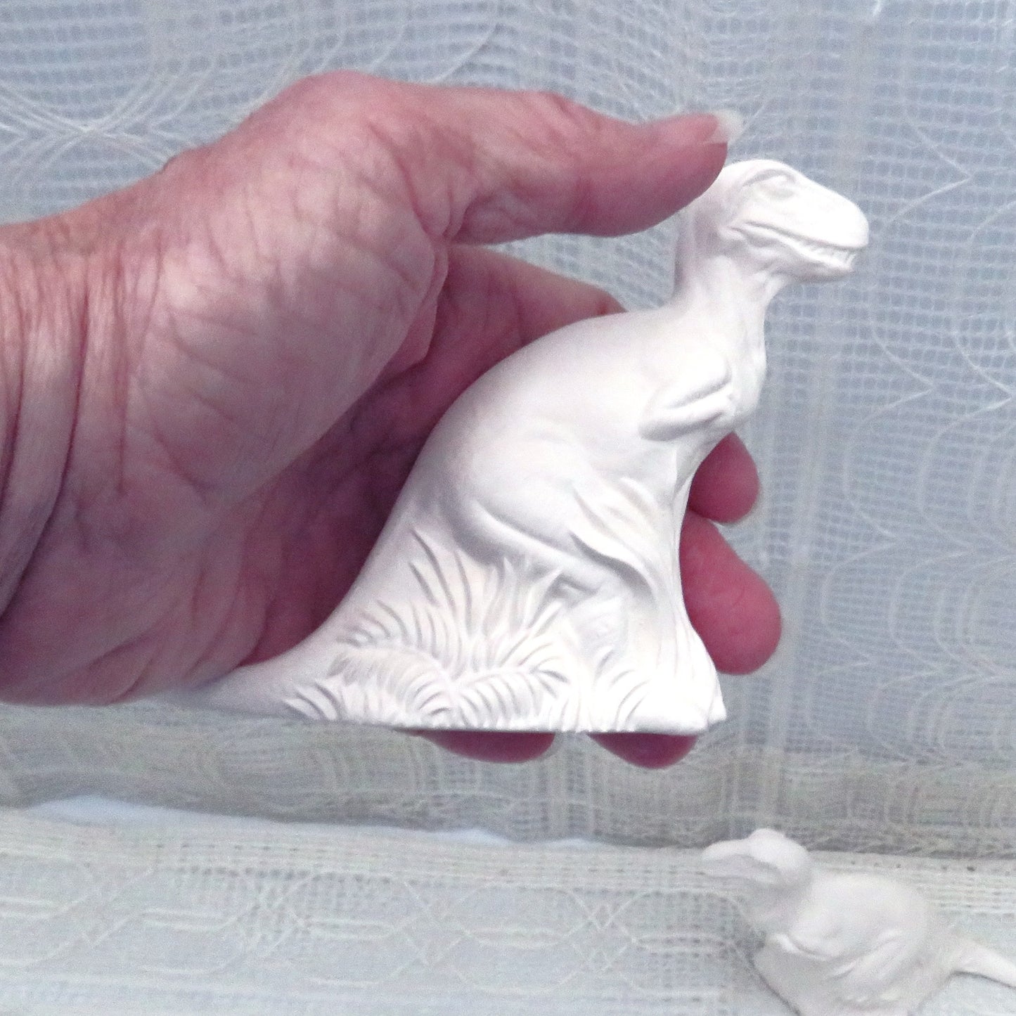Handmade Ready to Paint Ceramic Tyrannosaurus Rex Figurines, Set of 2 Paintable Dinosaur Statue, Ceramics to Paint