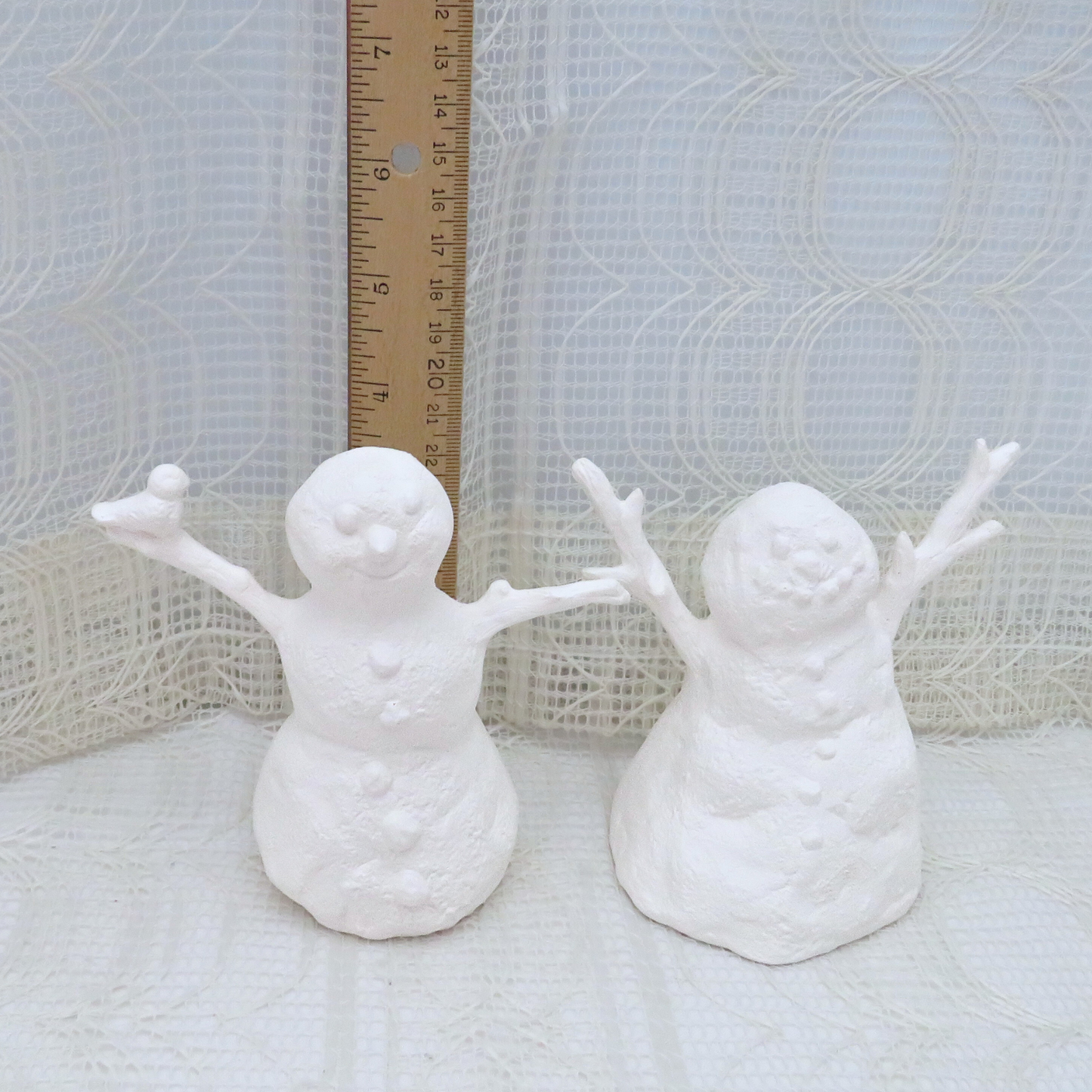 Handmade Ready to Paint Ceramic Snowmen to Paint Yourself, Unpainted Paintable Ceramic Snowman Figurines for Winter Decor