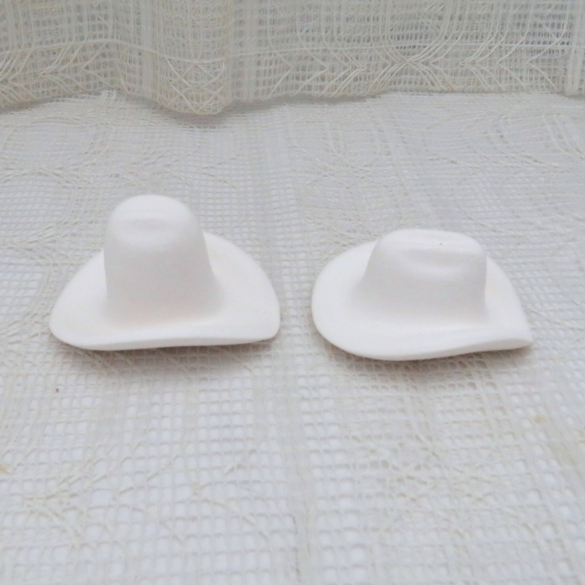 Handmade Unpainted Ceramic Bisque Cowboy Hats / Set of 2 Ceramic Hats To Paint / Ready to Paint / Cowboy Decor / Cowboy Gift