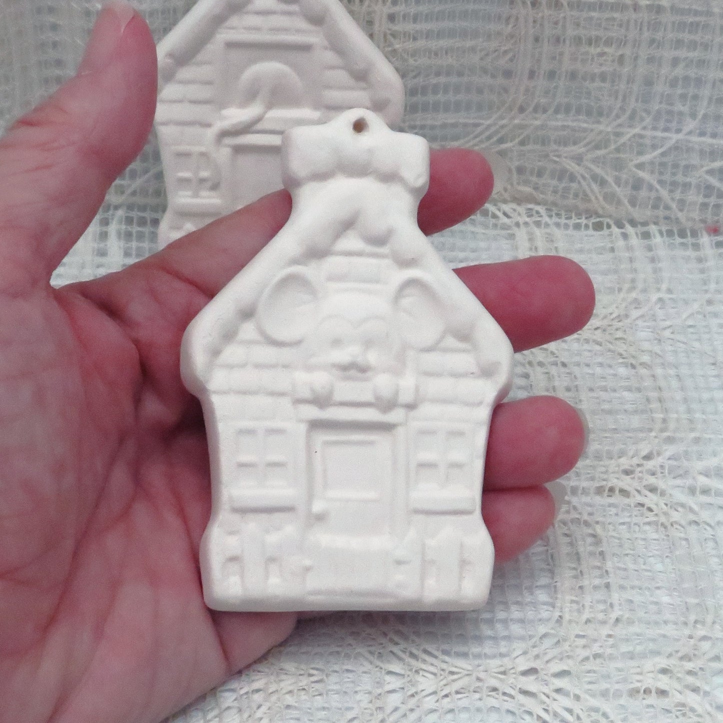 Handmade Ready to Paint Ceramic Gingerbread House with Little Mouse Christmas Tree Ornaments, Set of 2 Paintable Christmas Decorations