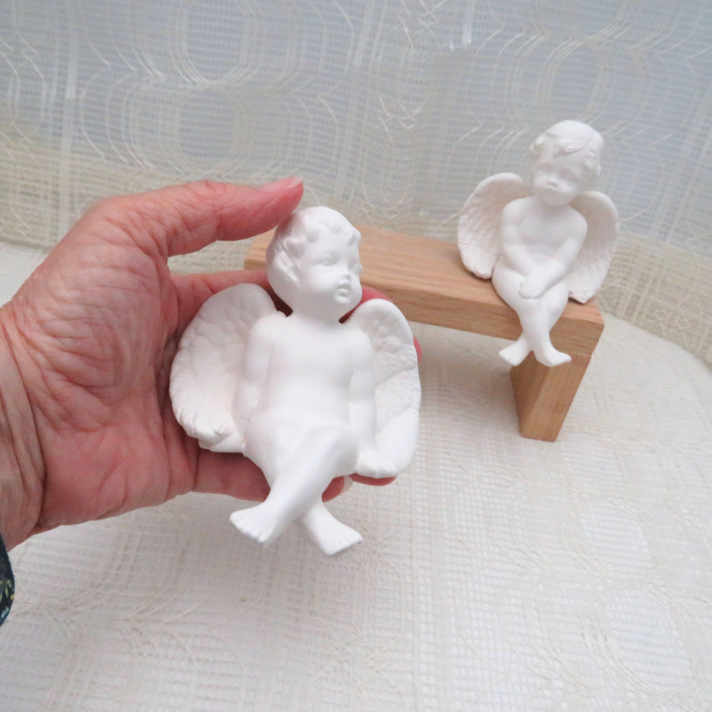 Handmade Ready to Paint Ceramic Bisque Cherub Figurines, Sitting Cherub Statues with Heads Turned, Angel Decor, Angel Gift, Cherub Decor
