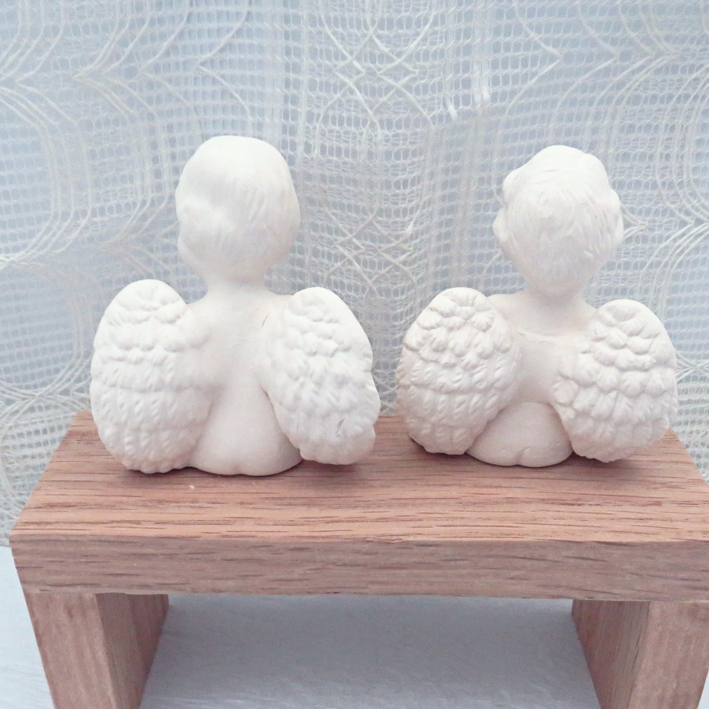 Handmade Paintable Ceramic Cherub Figuines, Set of 2 Ready to Paint Ceramic Cherub Angel Statues, Cherub Statues Telling Secrets te