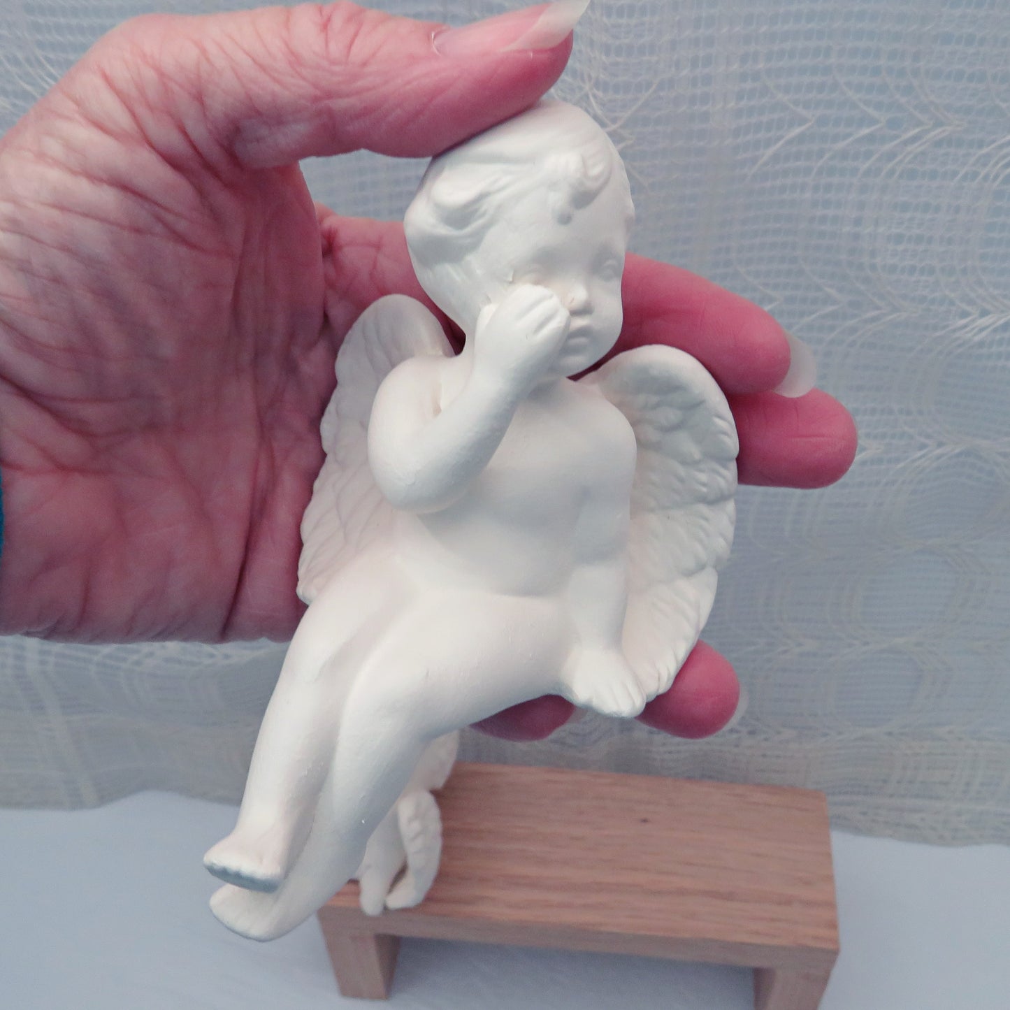 Handmade Paintable Ceramic Cherub Figuines, Set of 2 Ready to Paint Ceramic Cherub Angel Statues, Cherub Statues Telling Secrets te