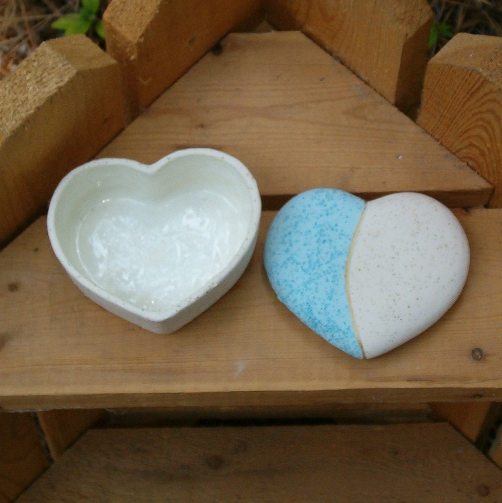 Heart Shaped Box / Trinket Box / Handmade Ceramic Treasure Box / Keepsake Box / Prayer Box / Southwestern Decor / Jewelry Dish / Ring Dish