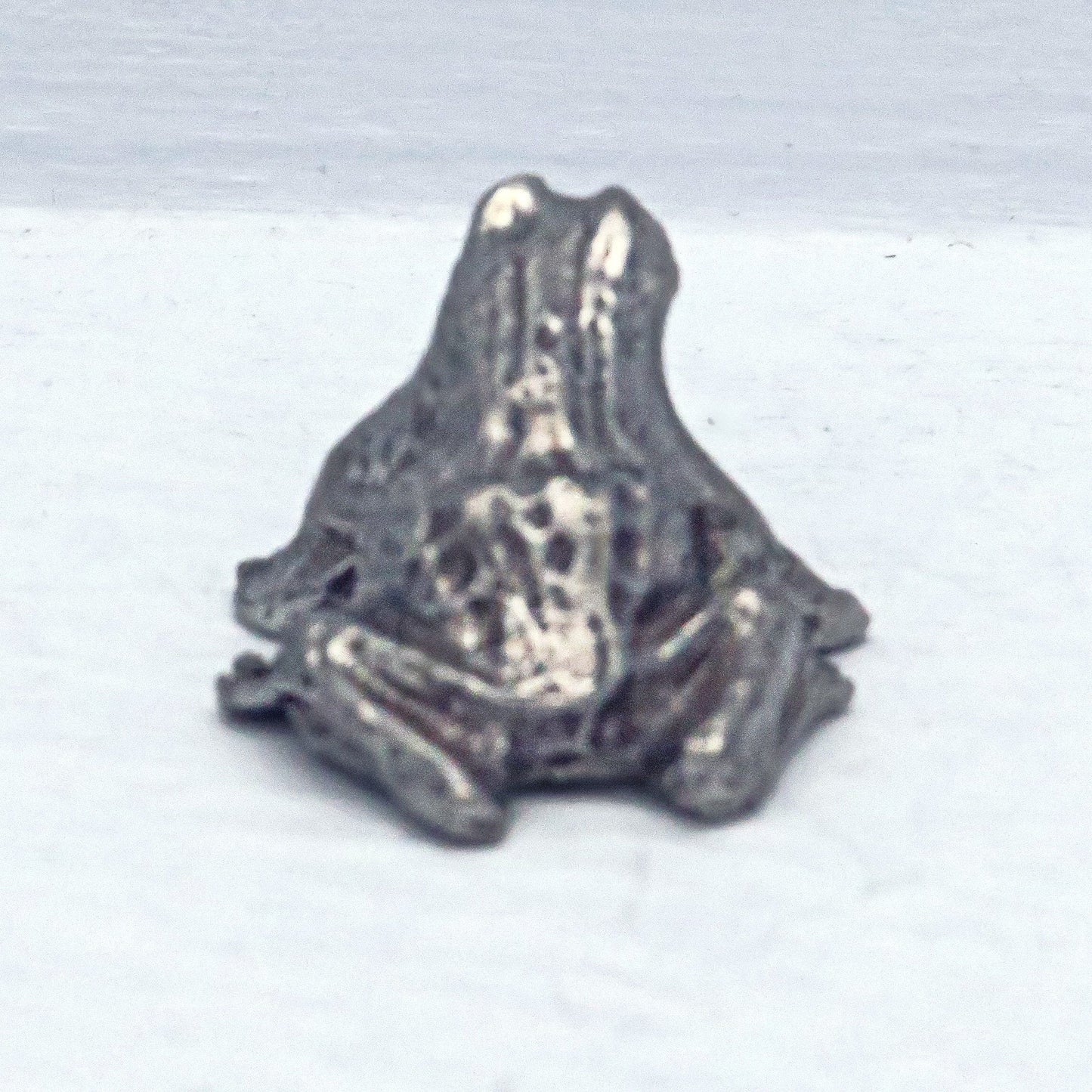 Vintage Pewter Frog Figurine / Pewter Decor / Miniature Toad Statue / Frog Lover Gift / Frog Decor / Gift for Toad Lover /  Toad Decor