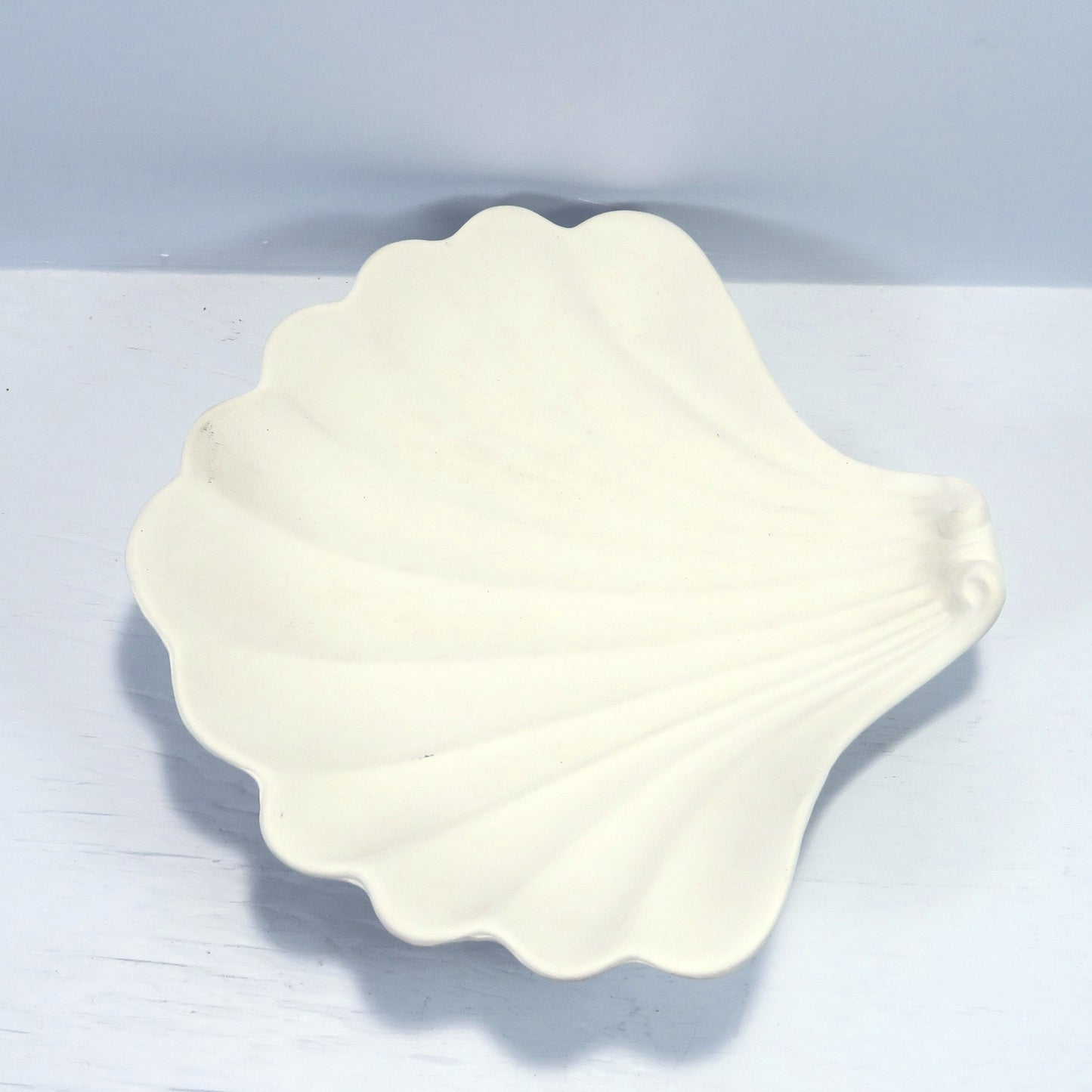 Ready to Paint Ceramic Shell Trinket Dish / Shell Decor / Jewelry Dish To Paint / Beach Decor / Beach Lover Gift / Paintable Ceramics