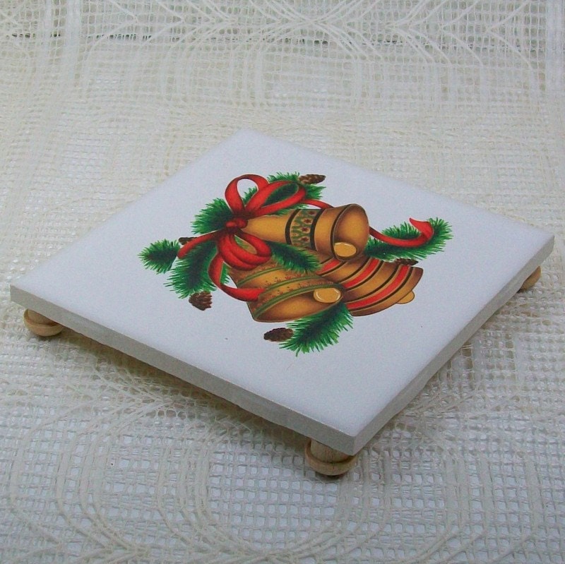 Ceramic Trivet with Christmas Bells | Ceramic Spoon Rest | Ceramic Coaster | Christmas Decor | Kitchen Trivet | Christmas Trivets