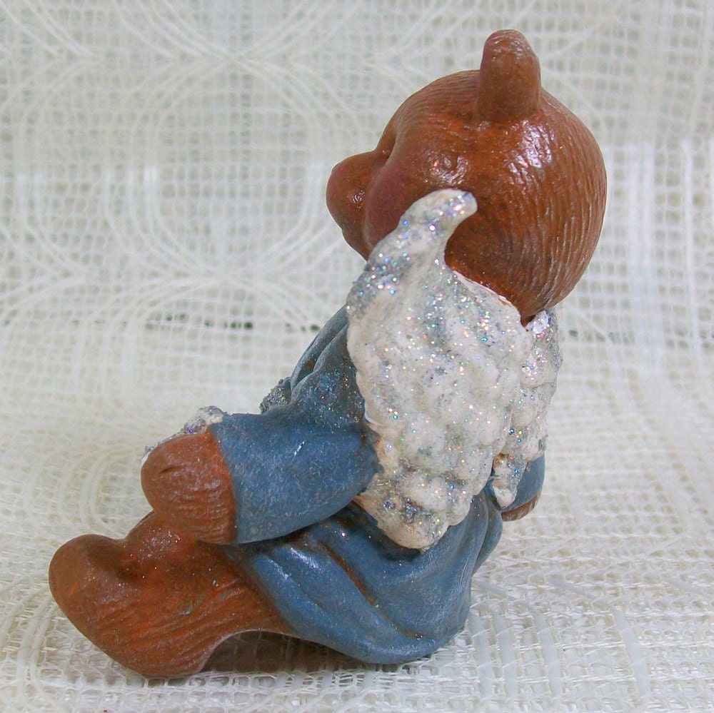 Handmade Ceramic Sitting Angel Bear with Clear Stone and Glitter Wings